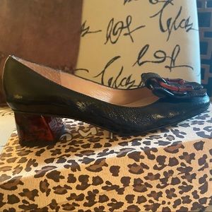 FS/NY Cusp Black 9 Tortoise Leather Pumps